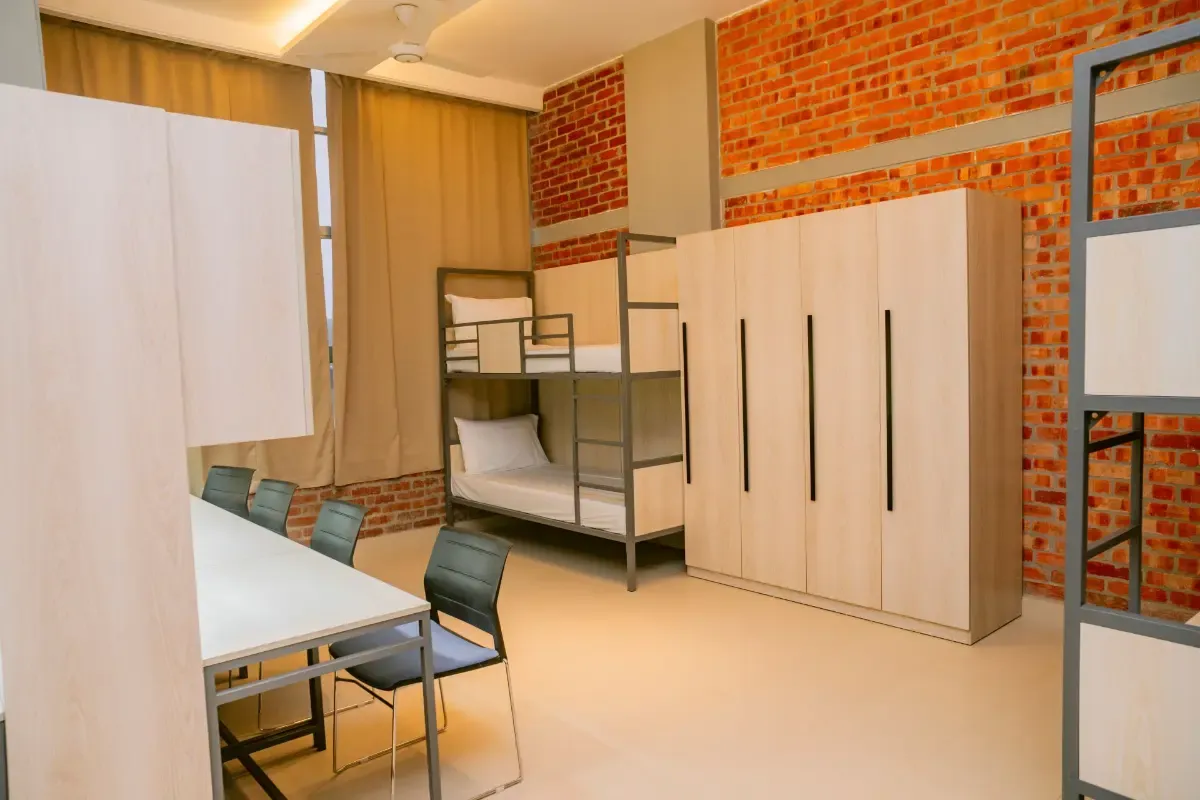 Boarding Room 2